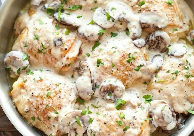 Курица в сметане на сковороде - пошаговый рецепт с фото на Повар.ру