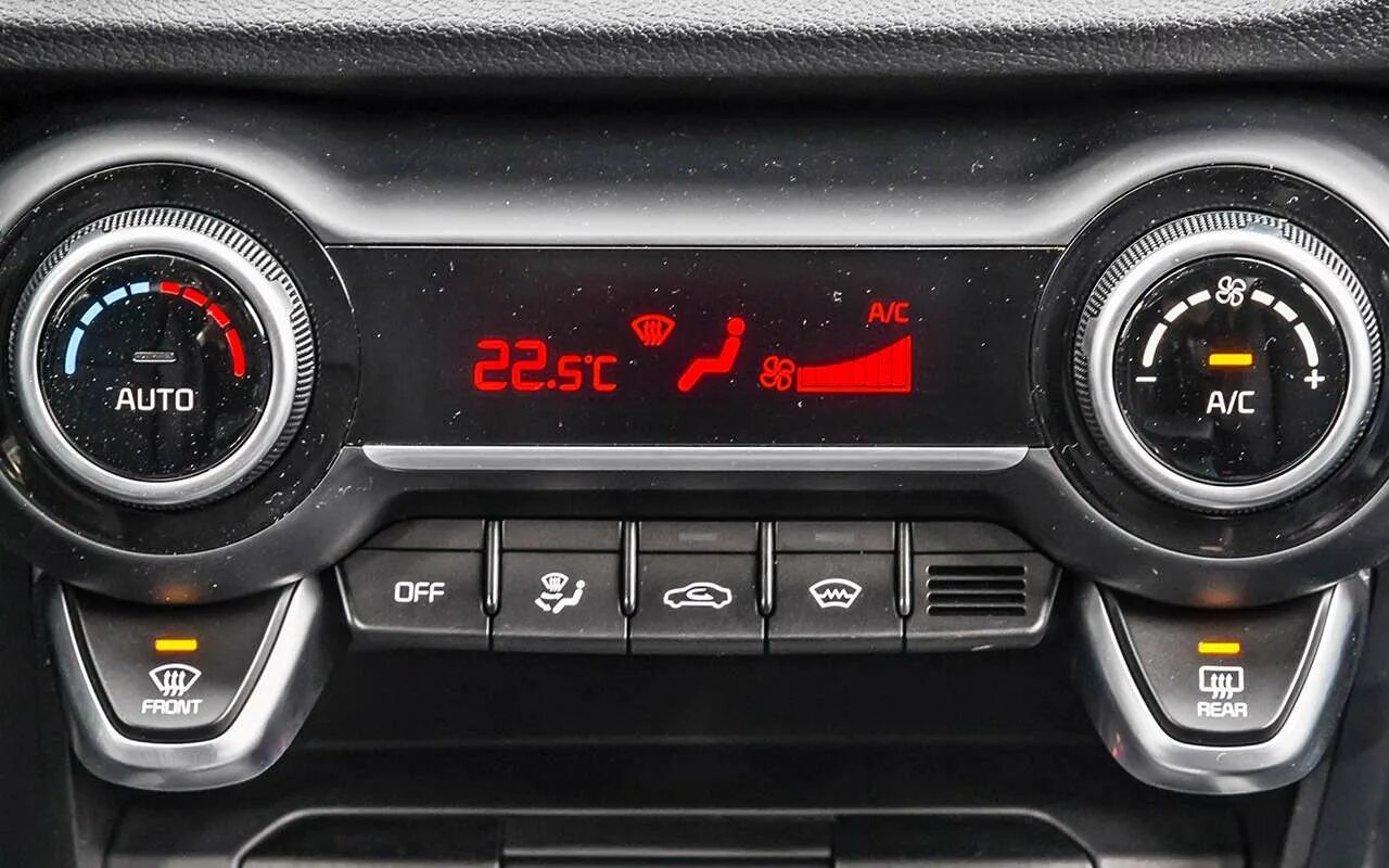 Климат контроль kia rio 3 2015. Киа рио 3 салон с климатом. Kia rio 4 климат контроль. Рио 4 климат. Климат на кия рио 3.