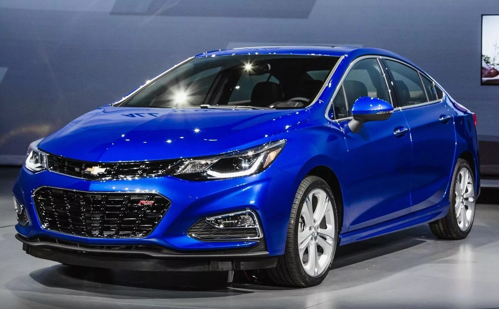 Купить шевроле 2016. Chevrolet Cruze 2016 RS. Chevrolet Cruze 2. Chevrolet Cruze 2017 RS. Новый Шевроле Круз 2016.