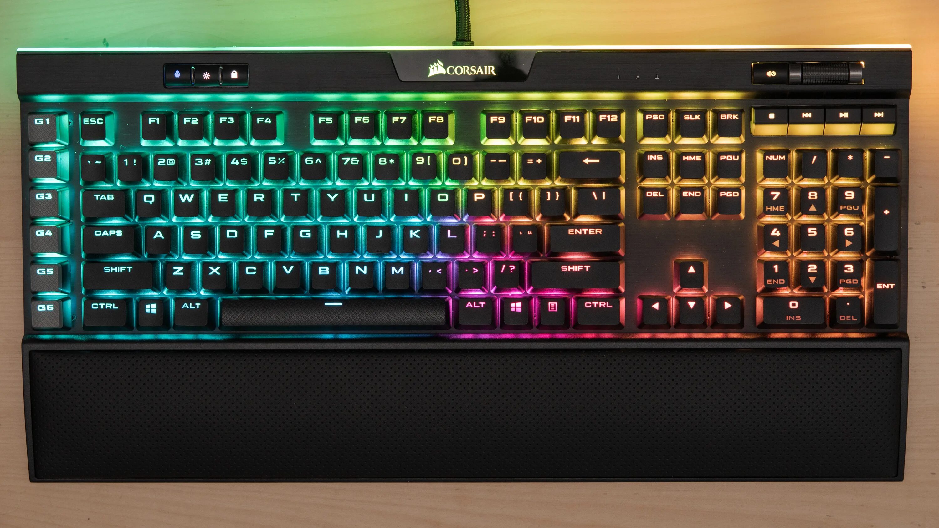 Клавиатура corsair. Клавиатура corsair k95. corsair k95 rgb platinum. k95 rgb platinum xt. corsair k95 platinum xt.