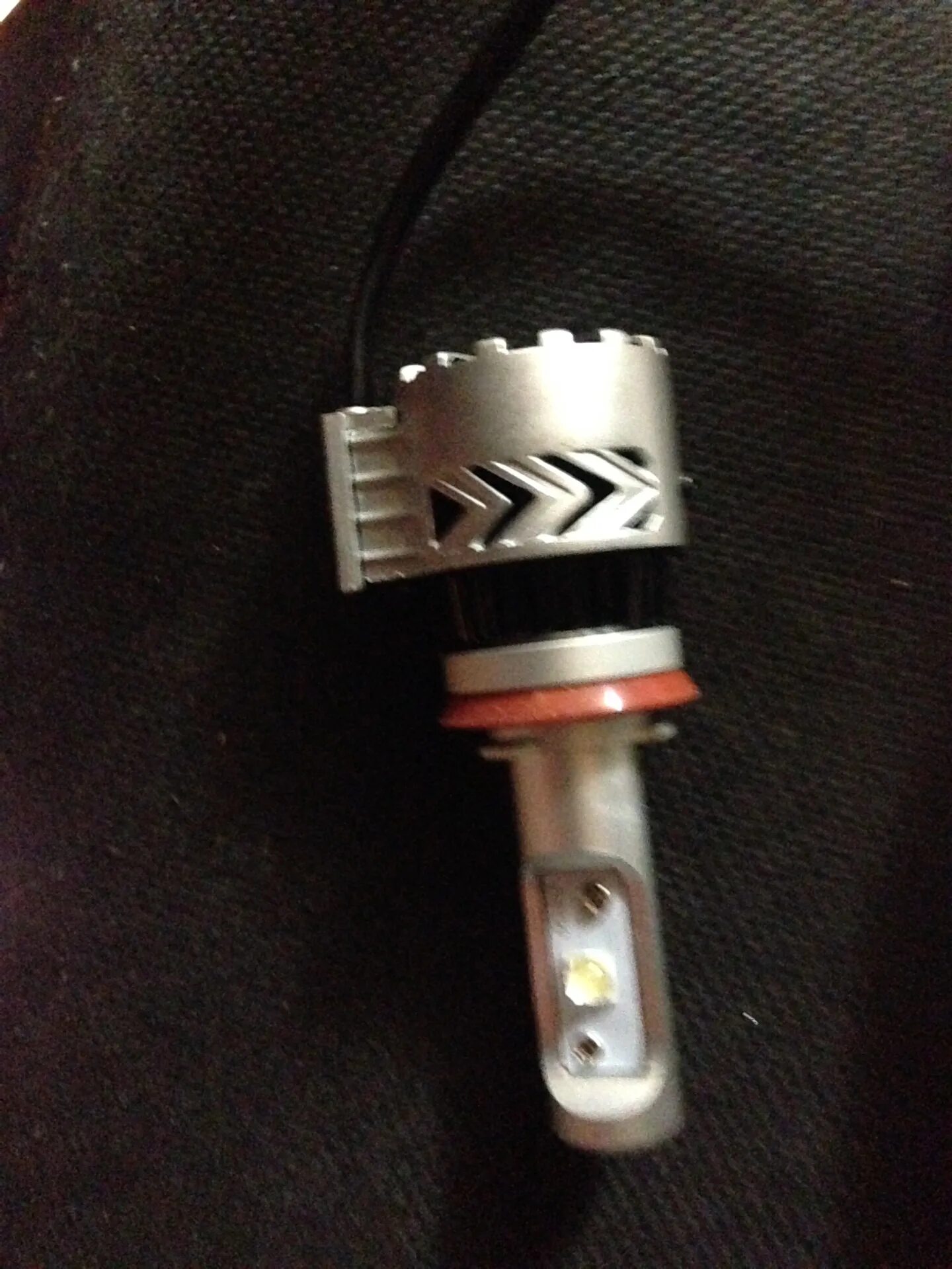 Лампа ближнего света mitsubishi lancer 10. Лампочка ближнего света лансер 10. Лампа на ближний свет mitsubishi outlander 2003. Лампа ближнего света лансер 9 цоколь. Диодные лампочки лансер 9.