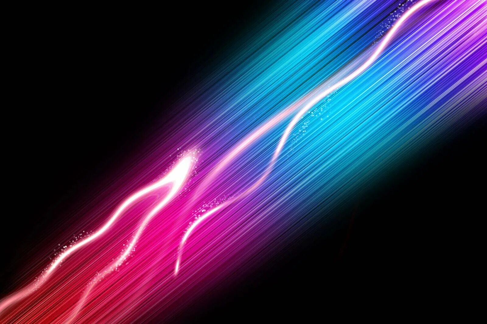 Световая волна фиолетового цвета. Неоновые полосы. Светящаяся линия. Неоновые полоски. Неоновое свечение.