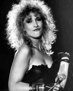 Claudia Koll porno filmlar