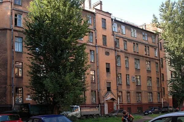 Лесной проспект 9. Лесной проспект 13 санкт-петербург. Лесной 77. Лесной проспект 9. Рюмочная 9.