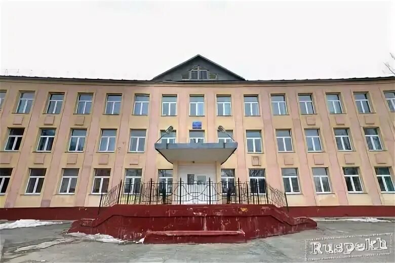 Сайт школы южно сахалинска. Сош 13 южно-сахалинск. сош 13 школа южно-сахалинск. школа 13 леонова южно сахалинск.