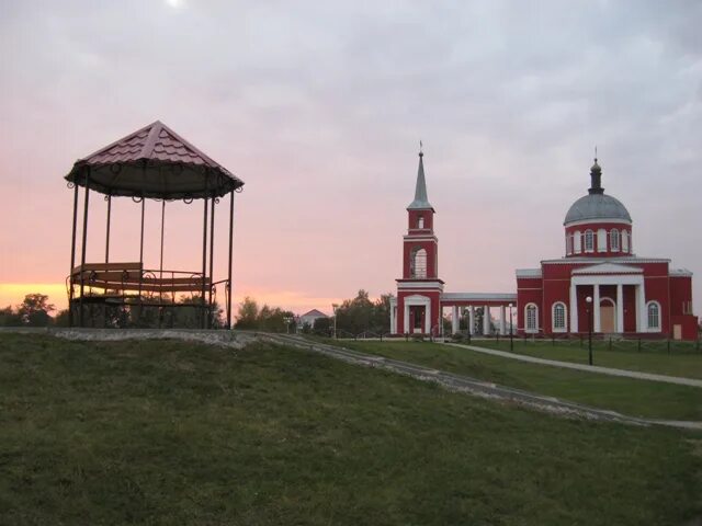 Хотмыжск борисовский. Храм воскресения христова борисовка. Хотмыжск белгородская область. Храм воскресения христова хотмыжск белгородская область. Хотмыжск борисовский.