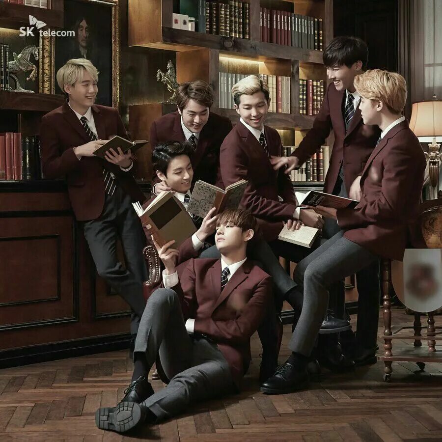 Бтс читают. Bts school. бтс в школе. бтс в школьной форме.