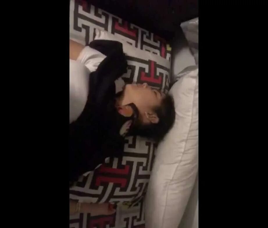 Cd tidur. Cium cd cewek. Abg sleep. Азиатская актриса di perkosa. Bokep ibu jepang sleeping.