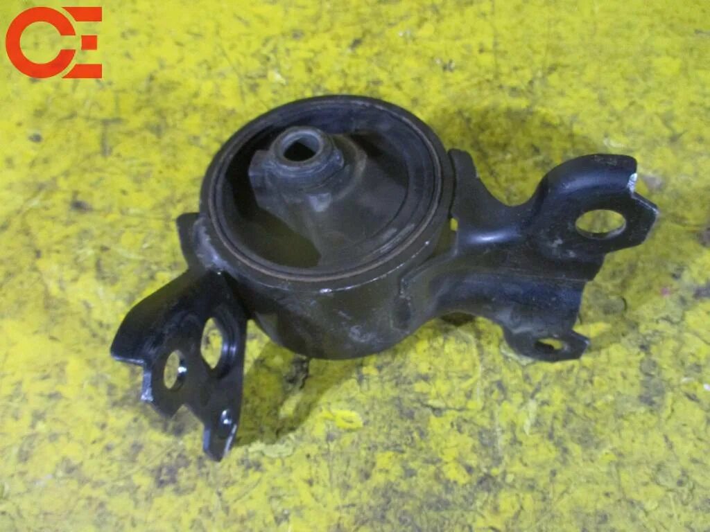 Подушка двигателя outlander xl 2. Подушки двигателя мицубиси аутлендер. Подушки двигателя мицубиси аутлендер. Левая подушка двигателя аутлендер-3. 4.