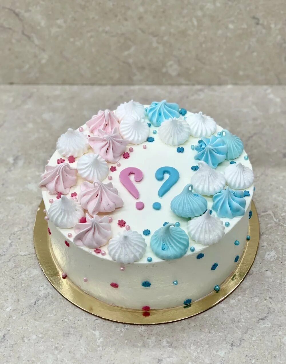 Гендерный тортик. Торт на гендерную вечеринку. Торт «мальчик или девочка». Торт пол ребенка. Торт на определение пола.