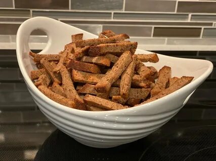 Сухарики из ржаного хлеба в духовке