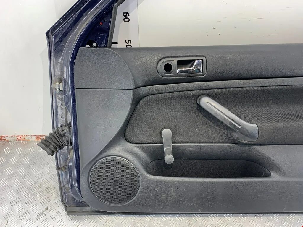 Обивка дверных карт фольксваген гольф 4. Golf 4 автозвук. Golf 4 карты. Дверная карта volkswagen golf 4. Golf 4 карты.