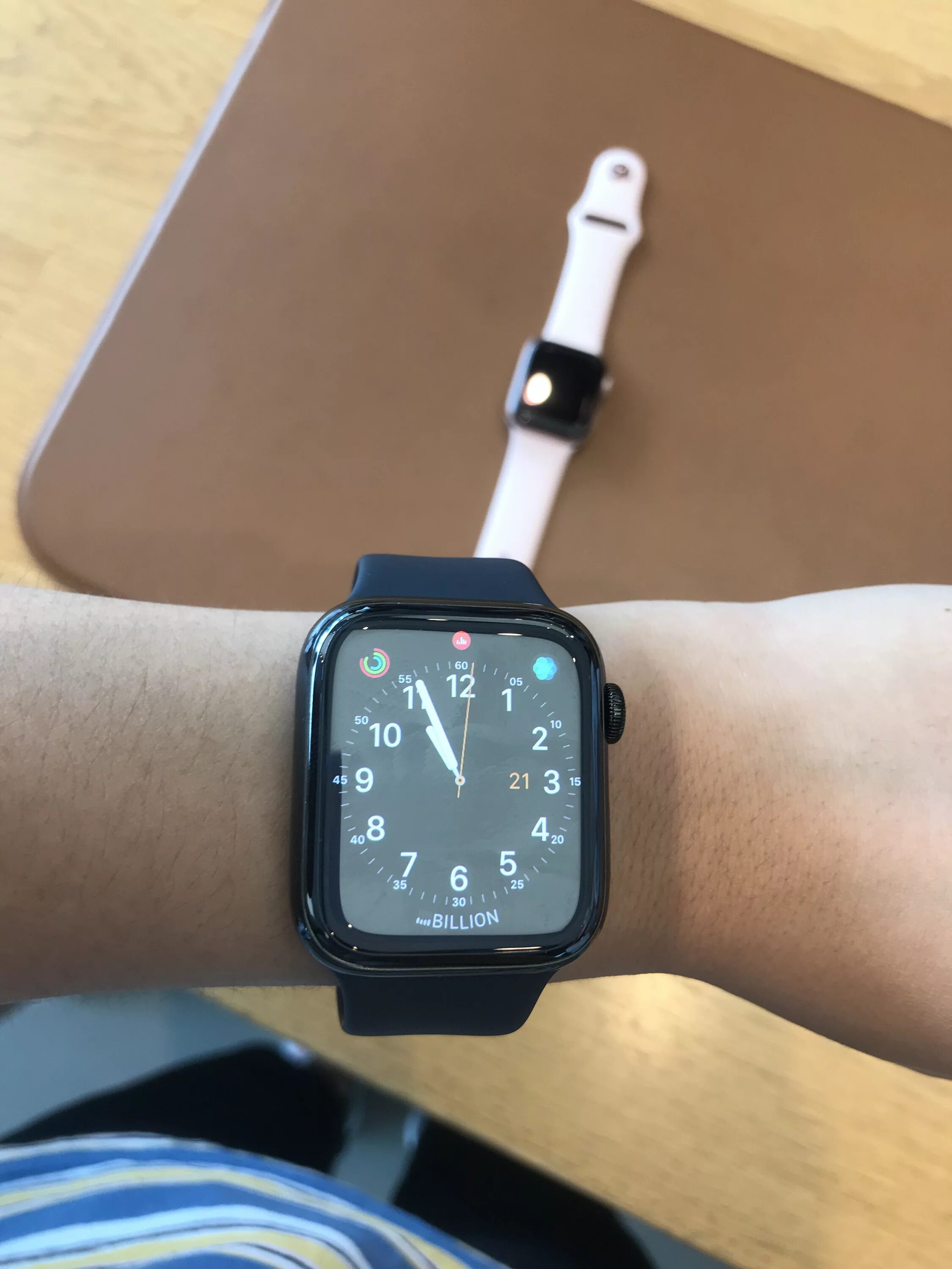 Апл вотч се 44 мм. Apple watch se 44mm. эпл вотч se 40 мм.