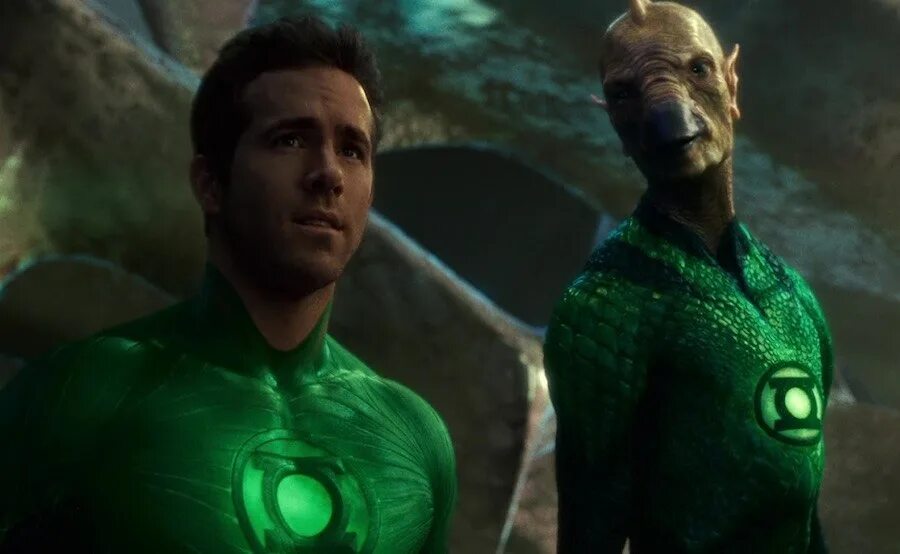 Обладать зеленый. Синестро зеленый фонарь. Обладать зеленый. Обладать зеленый. Зелёный фонарь райан.