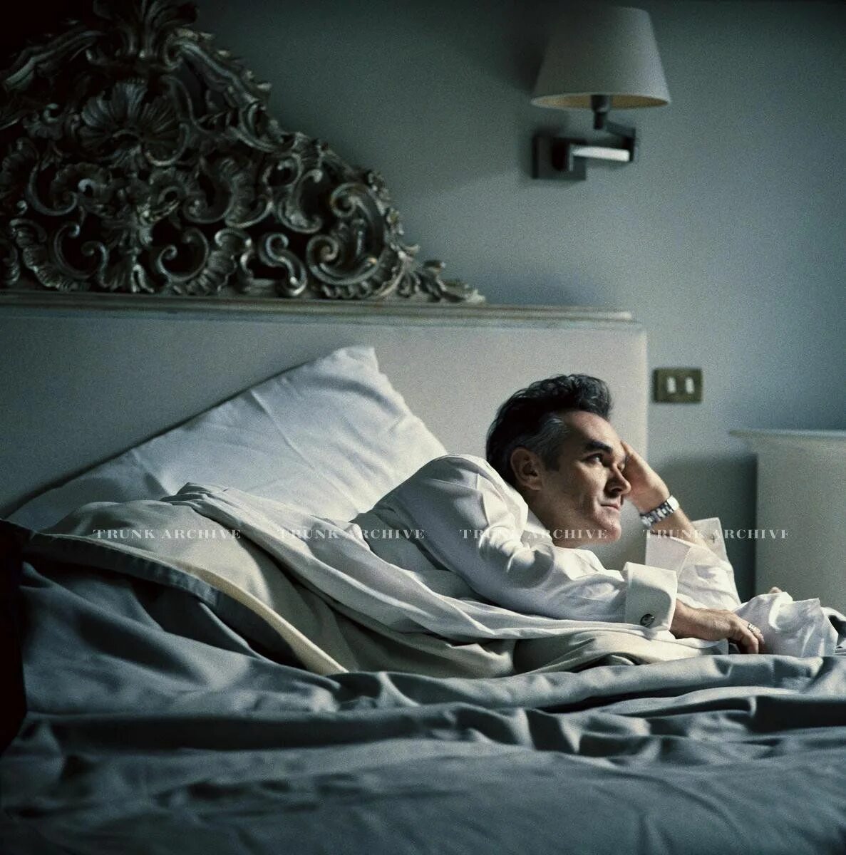 Spend day in bed. Spent the day in bed моррисси. моррисси и джейк уолтерс. morrissey &quot;vauxhall and i&quot;. morrissey, the best of!.