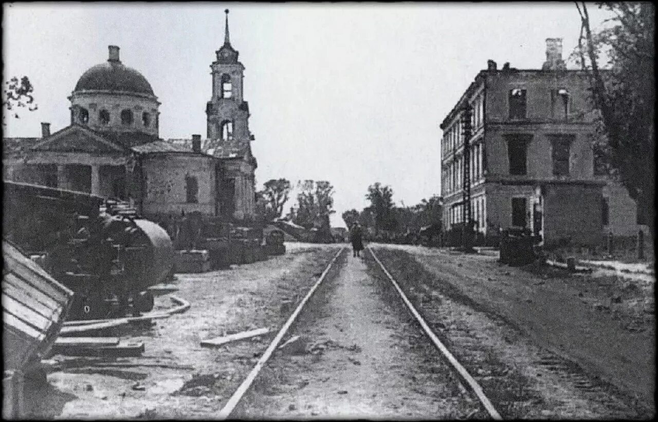 Псков в великую отечественную. Псков в годы оккупации 1941 1944. псков в годы войны 1941-1945. псков в великую отечественную войну. псков 1945 год.