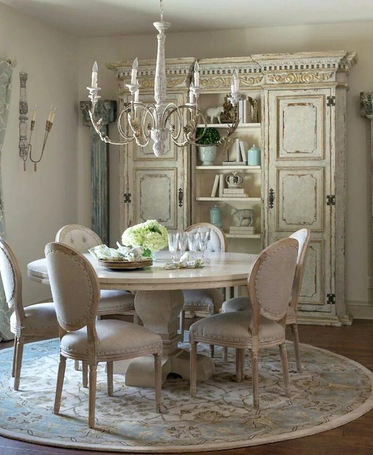 French set. Мебель во французском стиле. Стол во французском стиле. Кухня гостиная во французском стиле. Столовая во французском стиле.