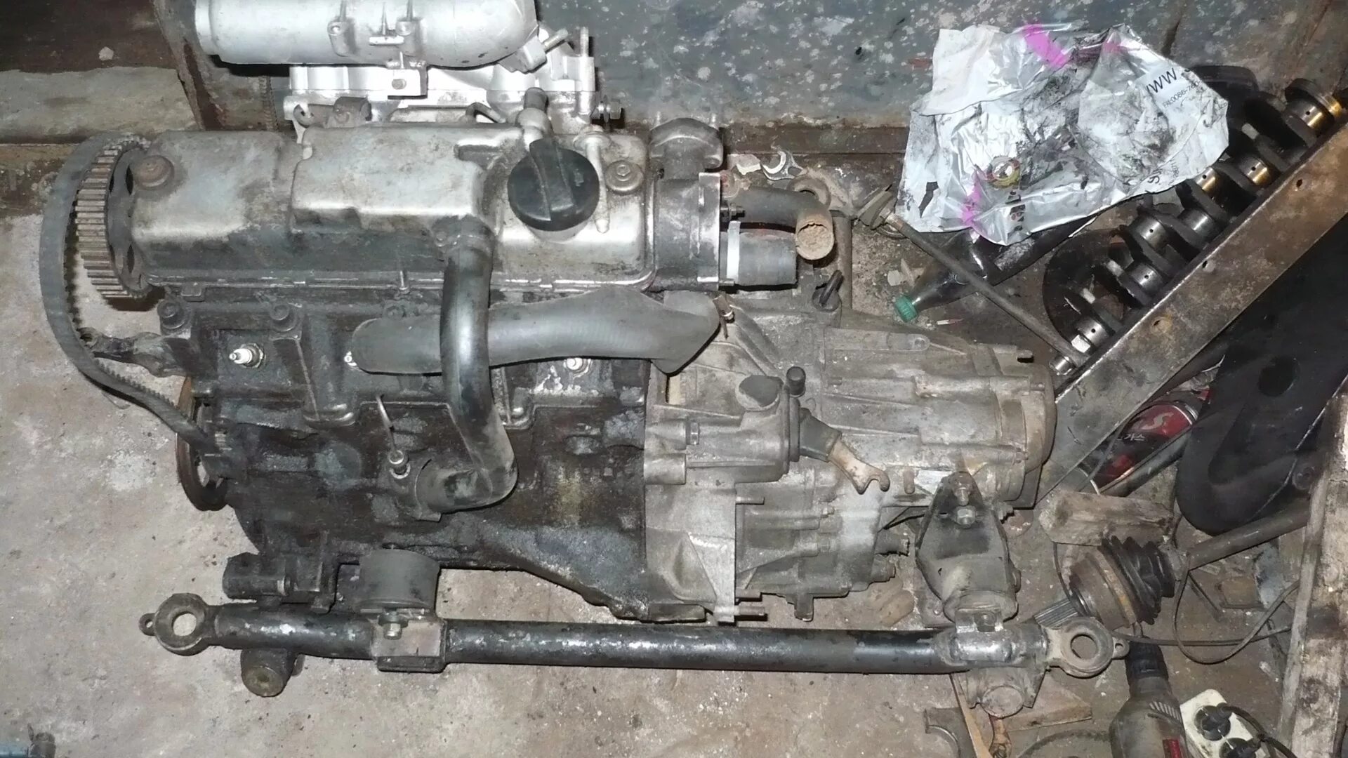 Коробка ваз 11113 ока. Двс ока кпп. Мотор ваз 1111. Мотор с коробкой ока 1111. Двс ока кпп.
