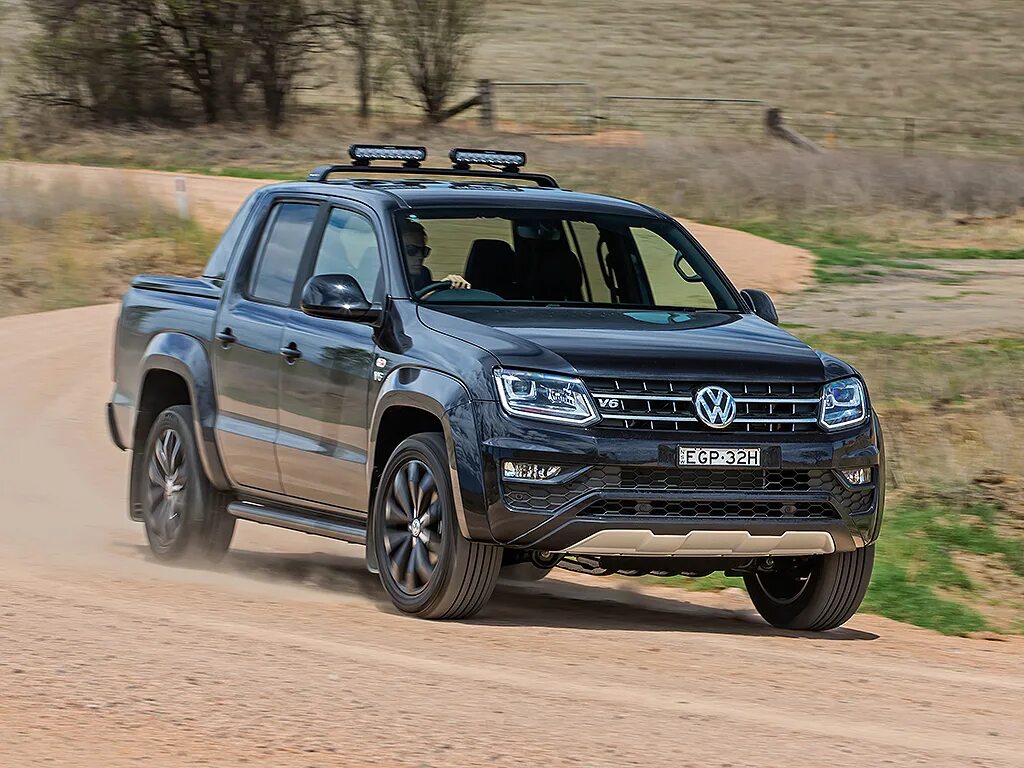 Купить фольксваген амарок новый. Amarok 2020. Фольксваген Амарок v6. Фольксваген Амарок 2020 черный. Фольксваген Амарок 2023.