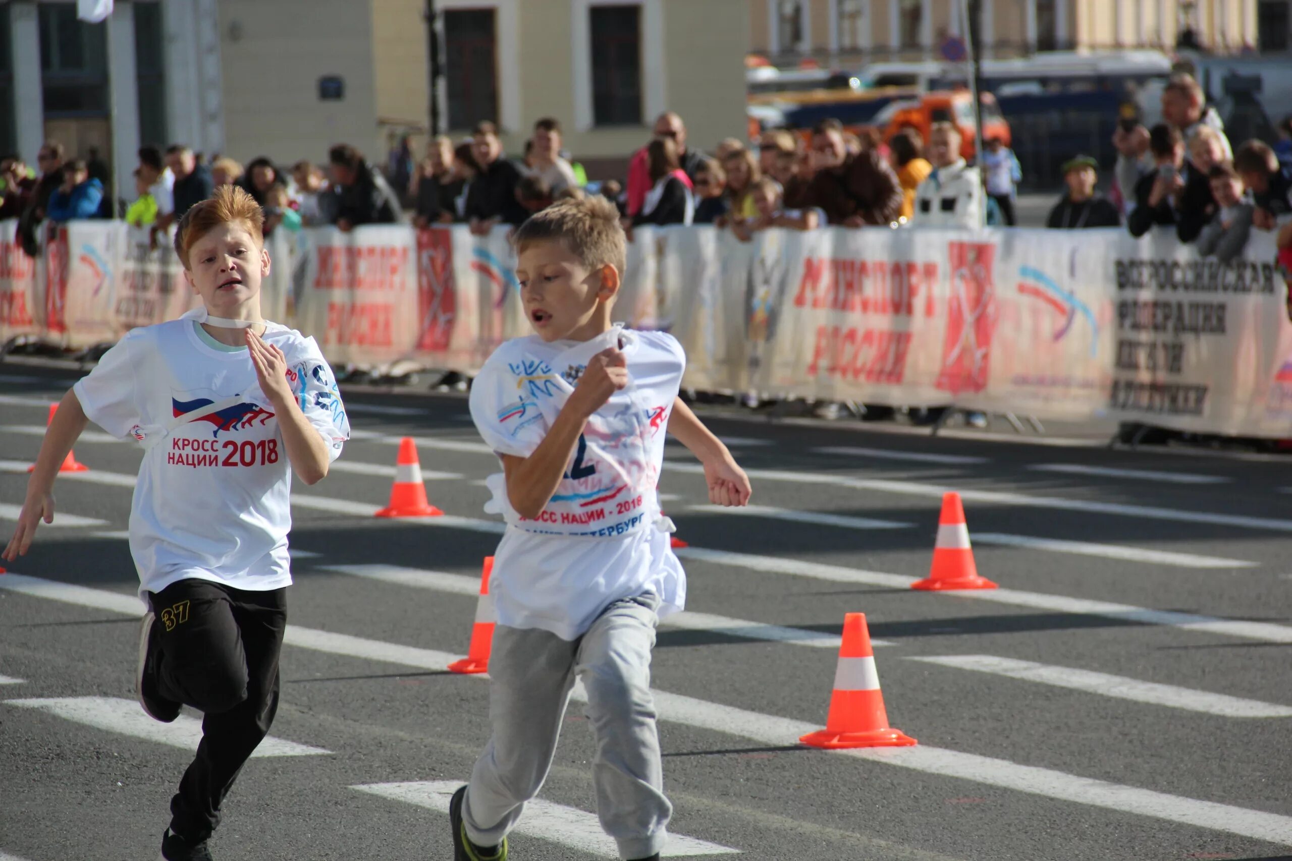 Кросс нации 2022 иркутск. Кросс бег. Всероссийский кросс нации дзержинск. Кросс наций 2022 новоуральск. Бег кросс нации.