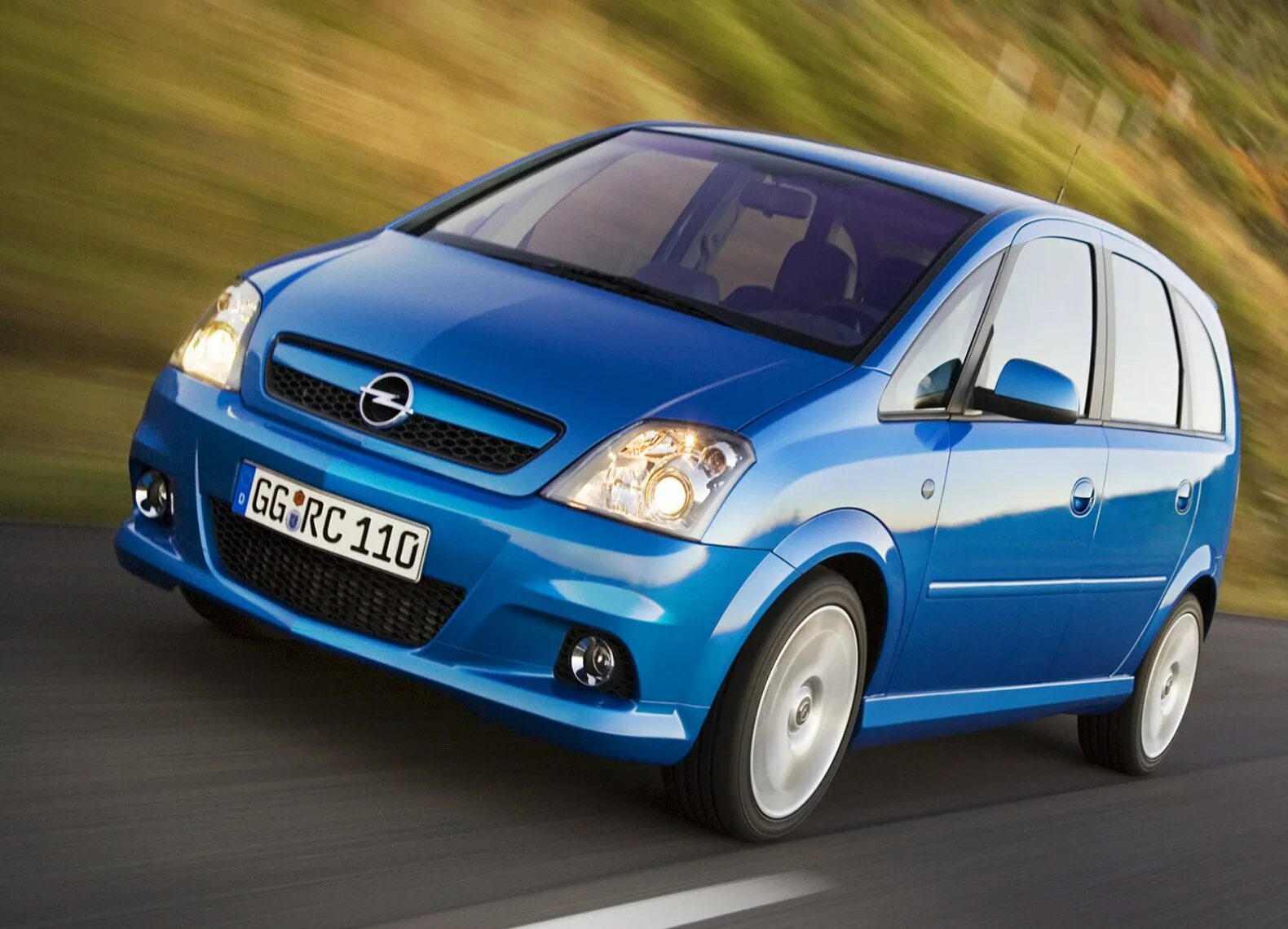 Опель мерива 2006 года. Opel Meriva OPC. Opel Meriva 2006. Vauxhall Meriva. Vauxhall Meriva VXR.