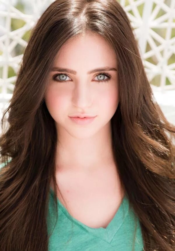 Ryan newman actress 2010. Ryan newman. Ньюман актриса. Ryan newman. Ryan newman 2010.