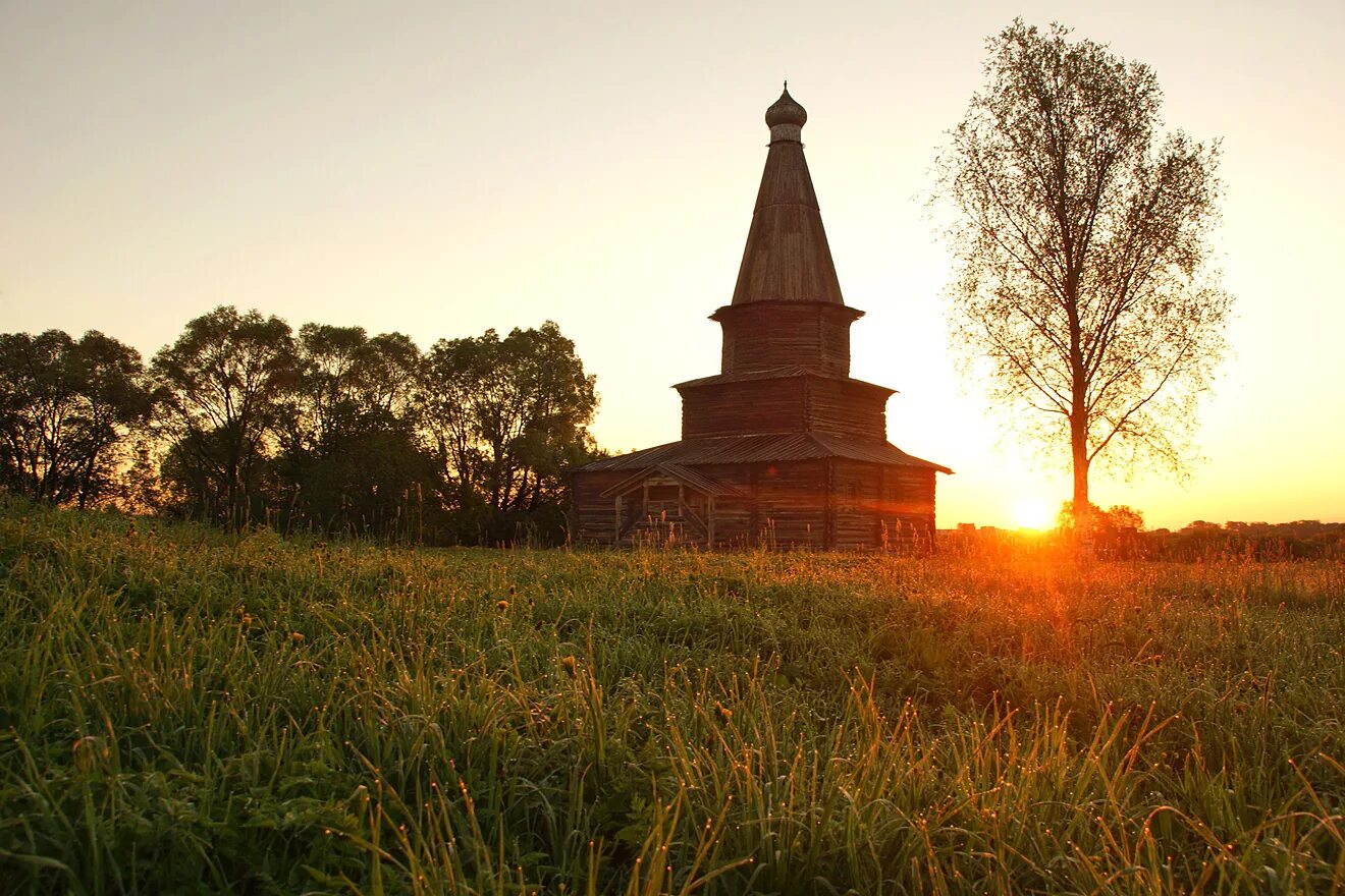 Поселок коли бокситогорский район. Село полная. Село полная. Деревенский погост, ярославская область. Село лава сурского района история.