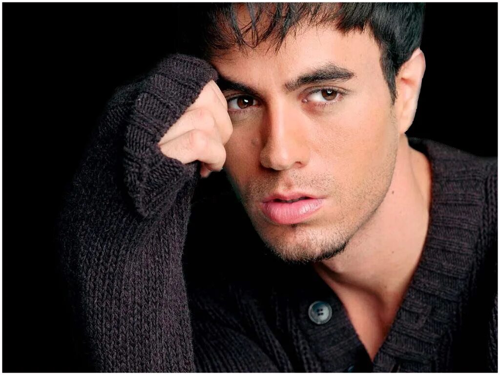 Имена испанских певцов. Рафаэль испанский певец в молодости. Pablo lopez. Имена испанских певцов. Энрике иглесиас фото.