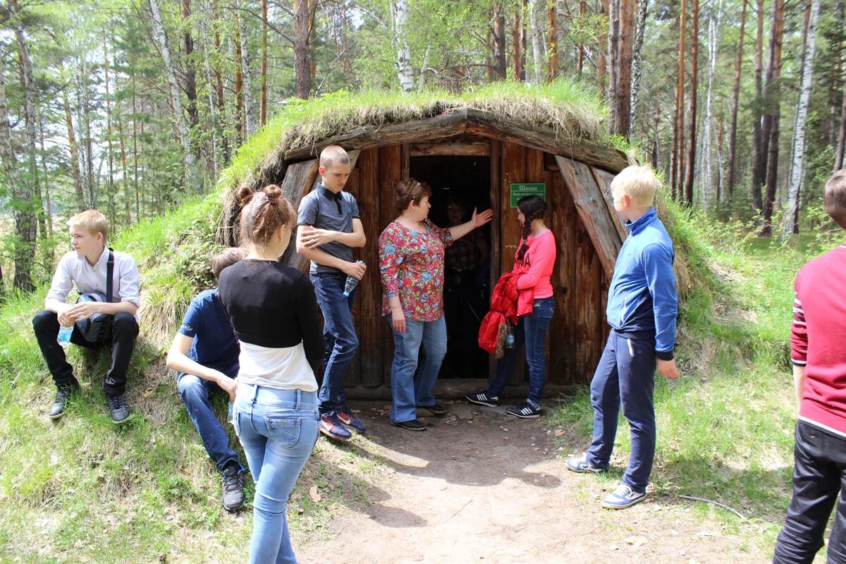 Погода на неделю шушенское красноярский. Шушенское Красноярский лагерь Журавленок. Шушенский музей заповедник экскурсии. Шушенское экскурсии. Лагерь в Шушенском районе.