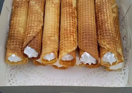 Вафельные трубочки с кремом