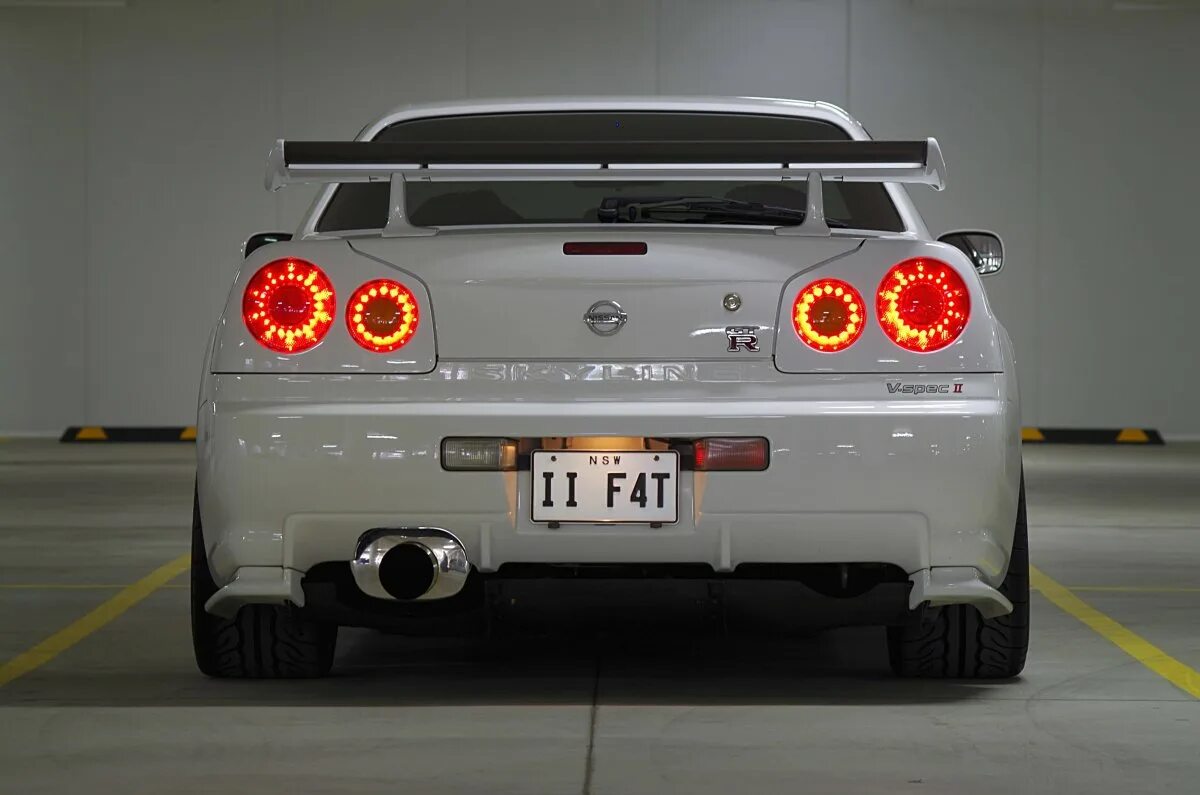 Nissan Skyline GTR r34 зад. Nissan Skyline GTR r34 Rear.