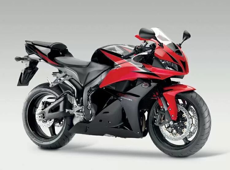 Купить мотоцикл хонда 600. Honda cbr600rr. Honda 600rr. Honda CBR 600. Honda cbr600rr 2014.