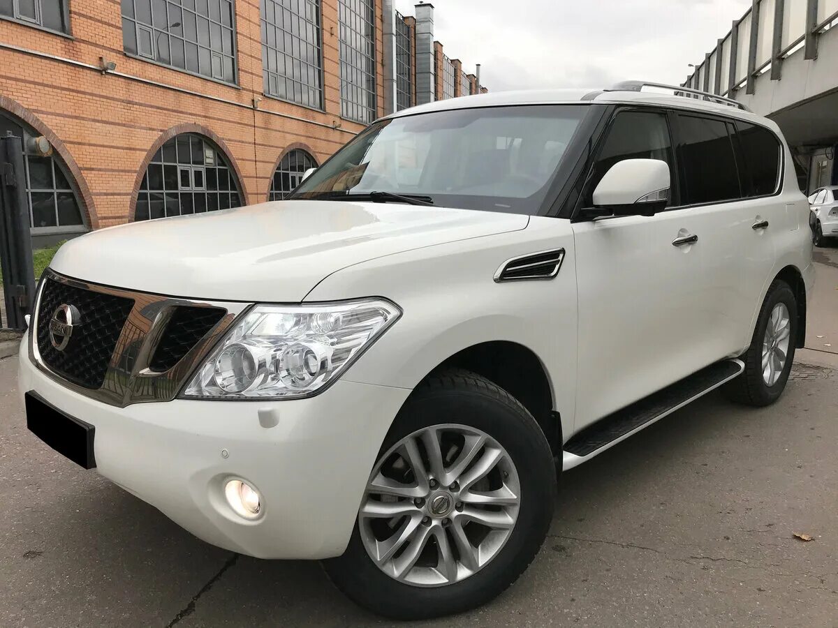 Патрол 2012 год. Ниссан Патрол 2012. Nissan Patrol 2012 года. Ниссан Патрол белый. Ниссан Патрол 2011 белый авто. Ру.