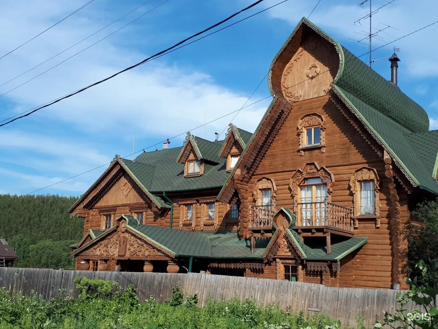 Поселок Старопышминск города Березовского. Поселок Старопышминск Свердловская область. Терем Старопышминск. Храм в Старопышминске Березовский.