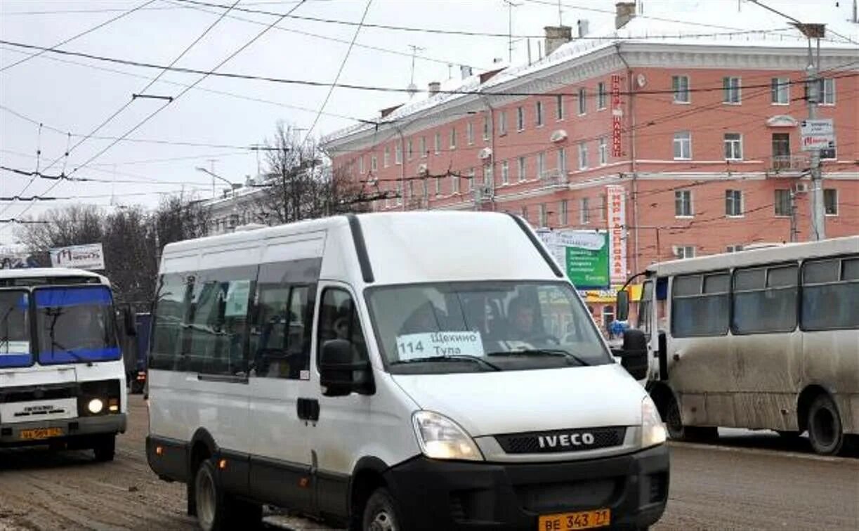 Автобус 32 л тула маршрут. 114 автобус тула щекино. 117 автобус тула. 114 и 117 щекино тула. автобус 117 тула щекино.