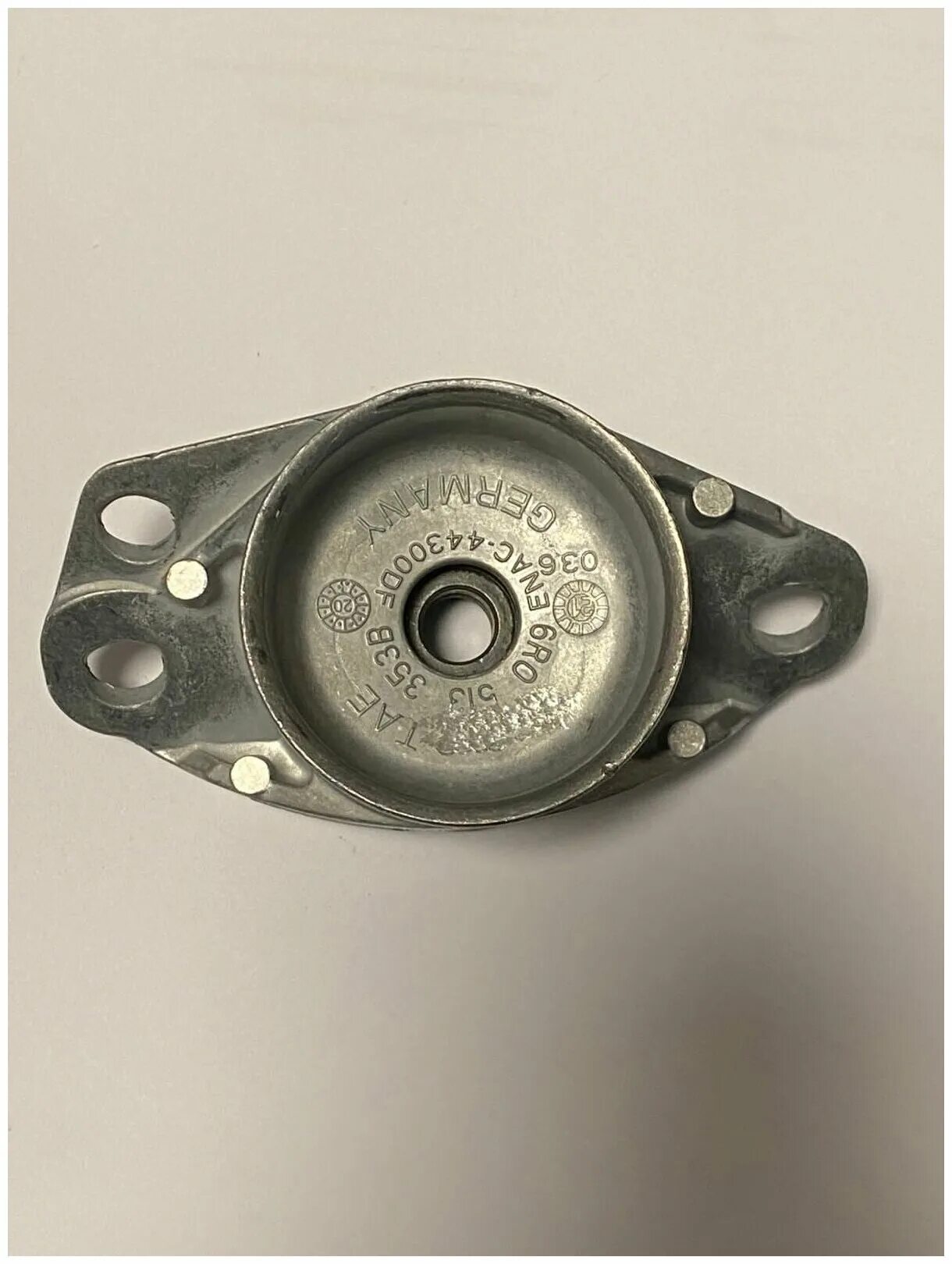 опорный подшипник фольксваген поло седан 2013. опора передней стойки поло седан 2013. опоры амортизатора поло. опорный подшипник фольксваген поло седан 2013. опора амортизатора фольксваген поло седан артикул.