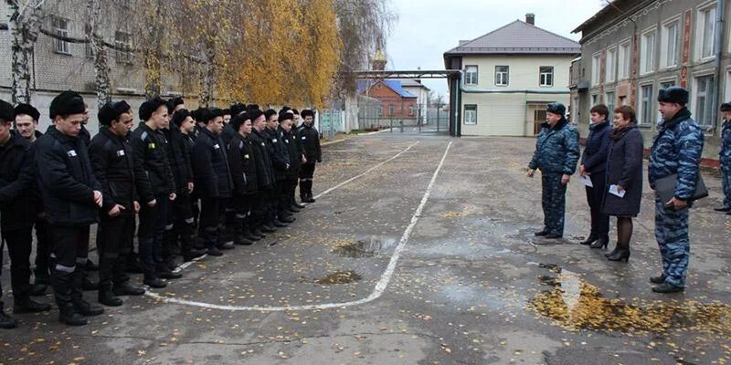 Фсин детская колония. Воспитательная колония. Арзамас воспитательная колония. Детская колония южное бутово. Школа в колонии для заключенных.