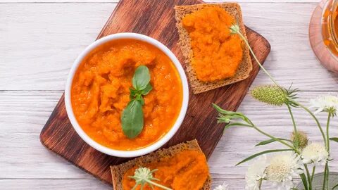 Икра кабачковая на мясорубке