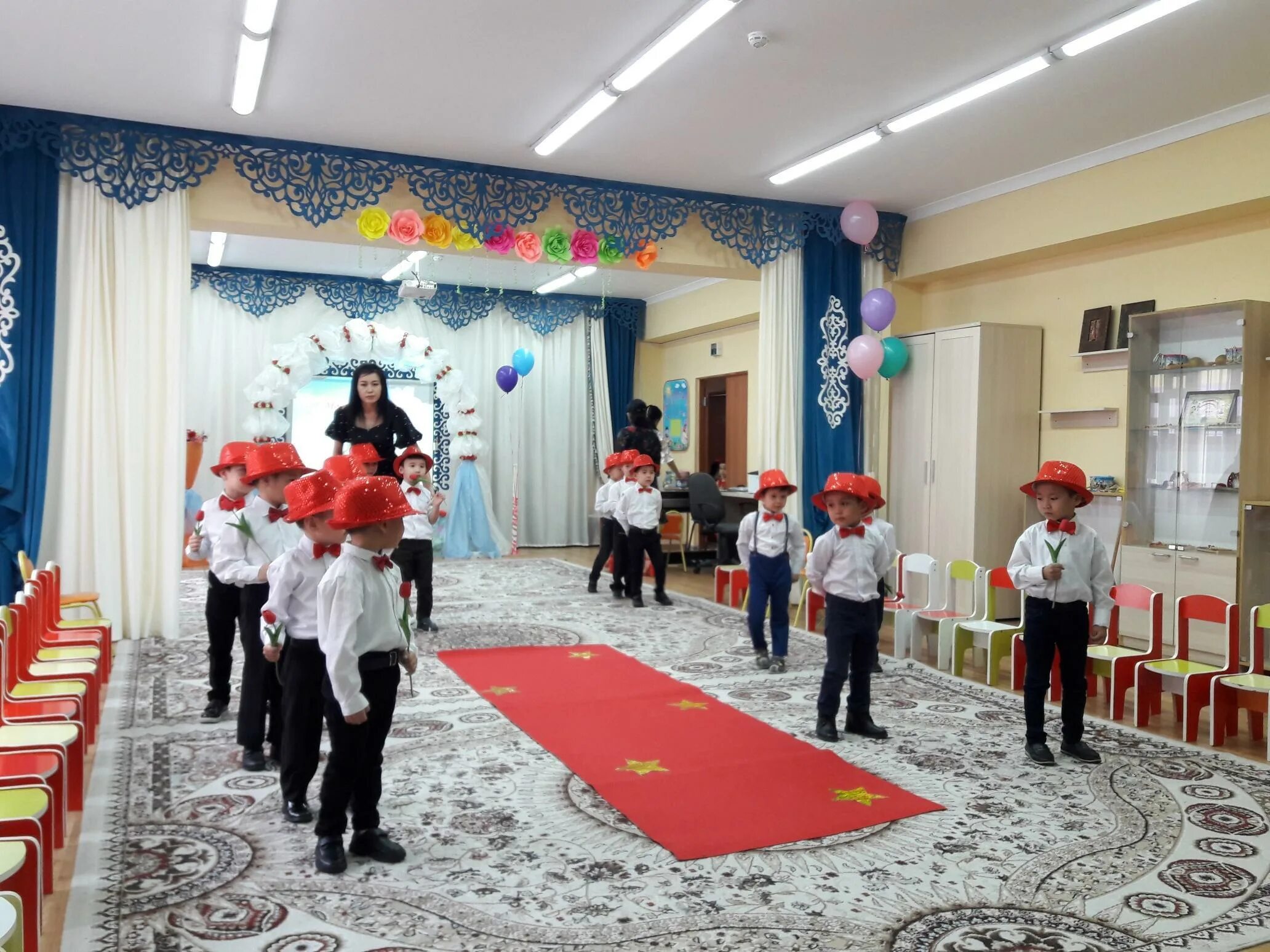 сценарий 8 наурыз балабақша ересек тобы. украшение зала для детского сада на навруз. оформление на наурыз в детском саду. 8 наурыз сценарий балабақшада 2 кіші топ. 8 наурыз оформление.
