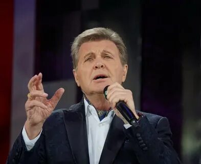 Артисты собрались