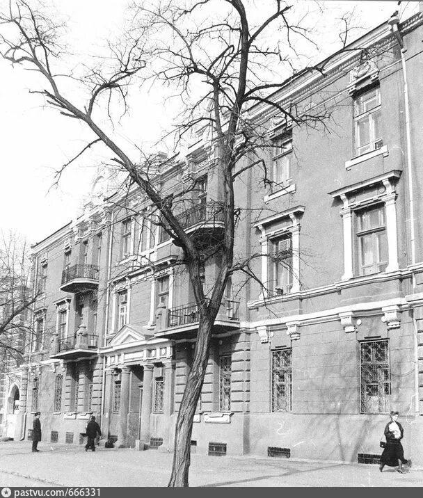 Пушкина 46 дербент. Пушкинская 34 владивосток. Пушкинская 46. Г. Пушкинская 46.
