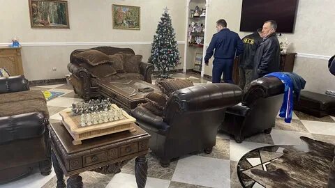Обыски у цыгановой
