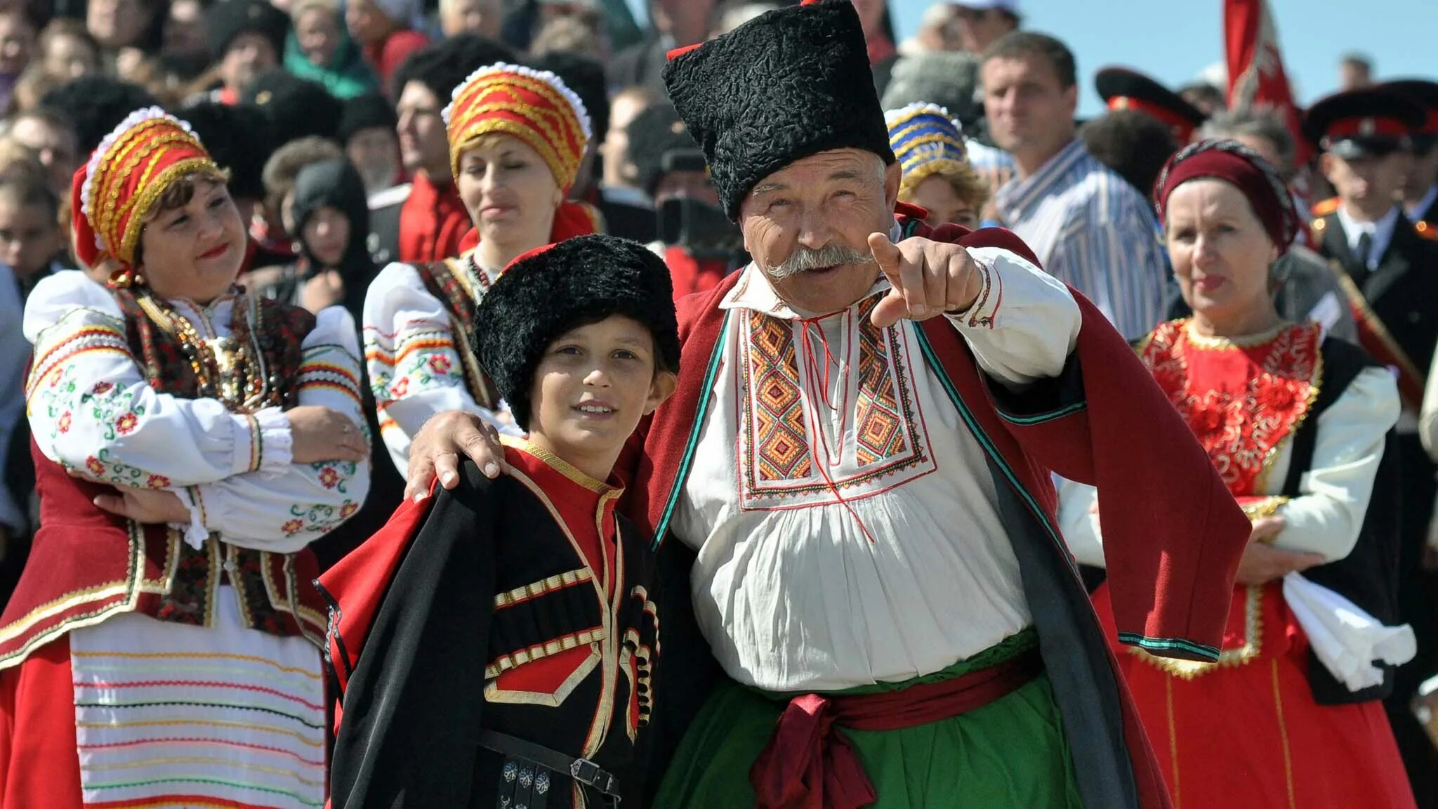 народы населяющие кубань. казаки кубани атамань. фестиваль в кубани атамань. атамань,краснодарский край фестиваль. атамань фестиваль.