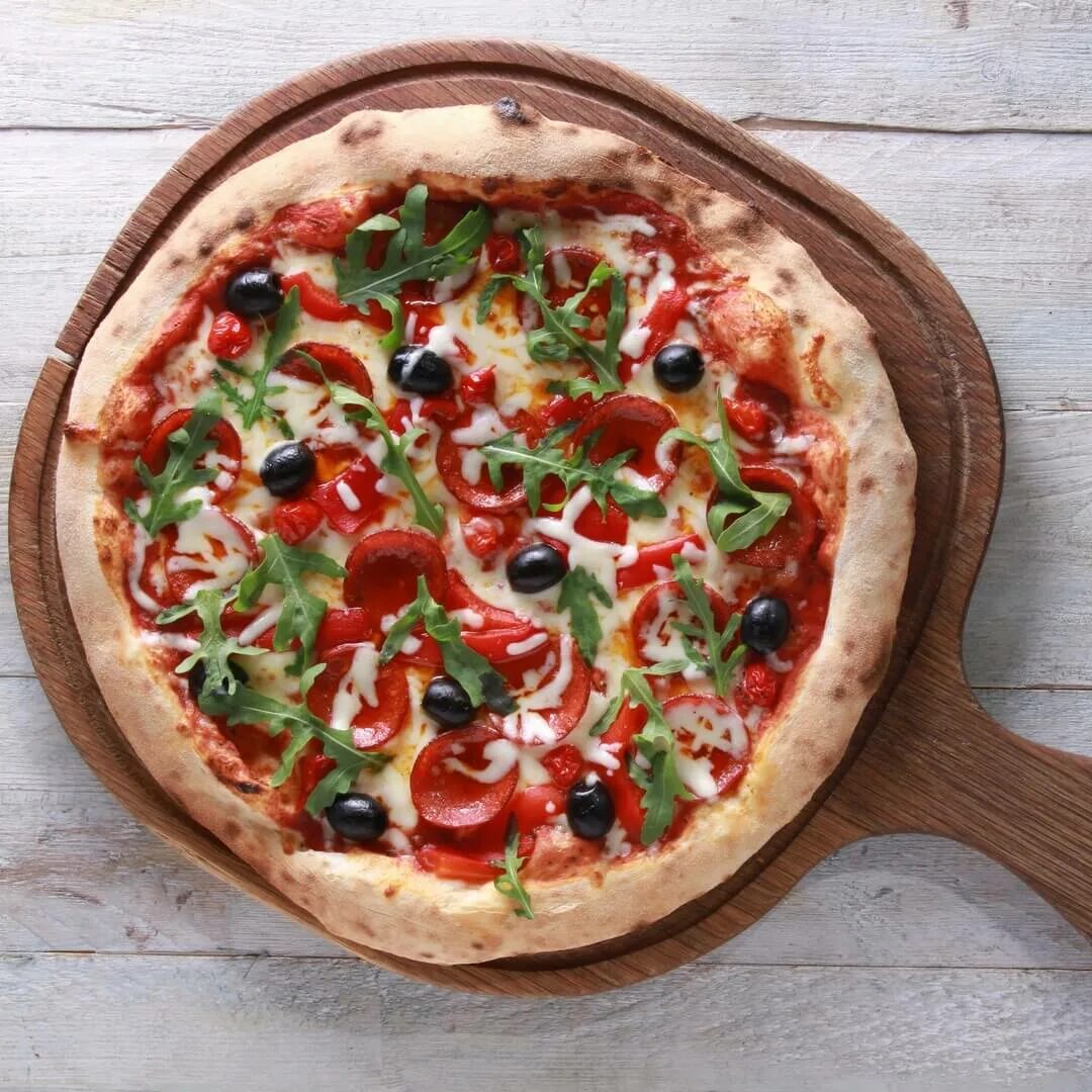 "Пицца". Краст для пиццы. Пицца crust. Thin crust pizza.