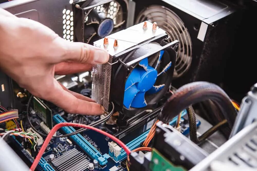 This computer will be made. Очистка компьютеров от пыли в сервисном центре. man made компьютеры. чистка компьютера wallpaper. repair cooler computer.