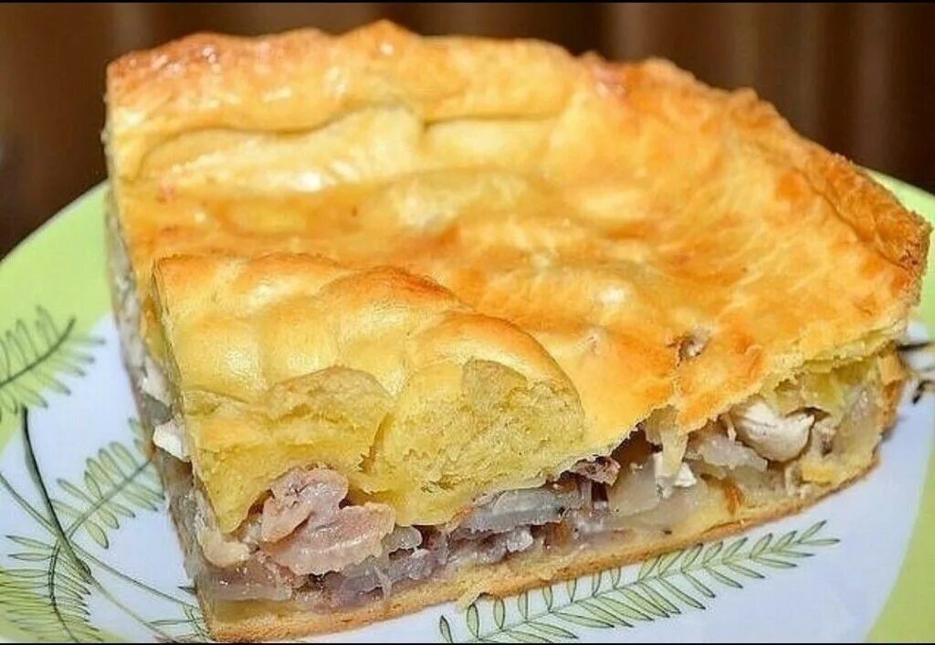 Рецепт заливного пирога с курицей и картошкой. Невесткин пирог. пирог с курицей и картошкой. пирог с курицей и картошкой в духовке. слоёный пирог с курицей и картошкой.