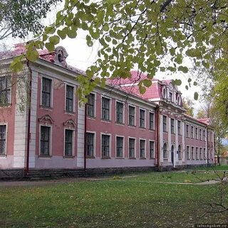 Печера школы