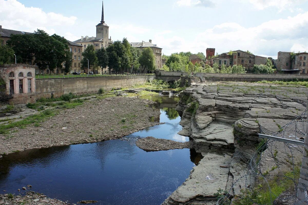 Ивангород кингисепп 2023. Замок ивангород и нарва. Расписание 51 автобуса ивангород кингисепп 2021. Ивангород кингисепп 2023. Копорье кингисепп ивангород экскурсия.