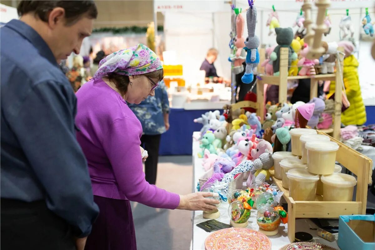 Роботы на аграрной выставке. Сибирская ярмарка новосибирск. Ярмарка сибири. Ярмарка пищевая индустрия. Выставка охота и рыбалка в новосибирске 2020.