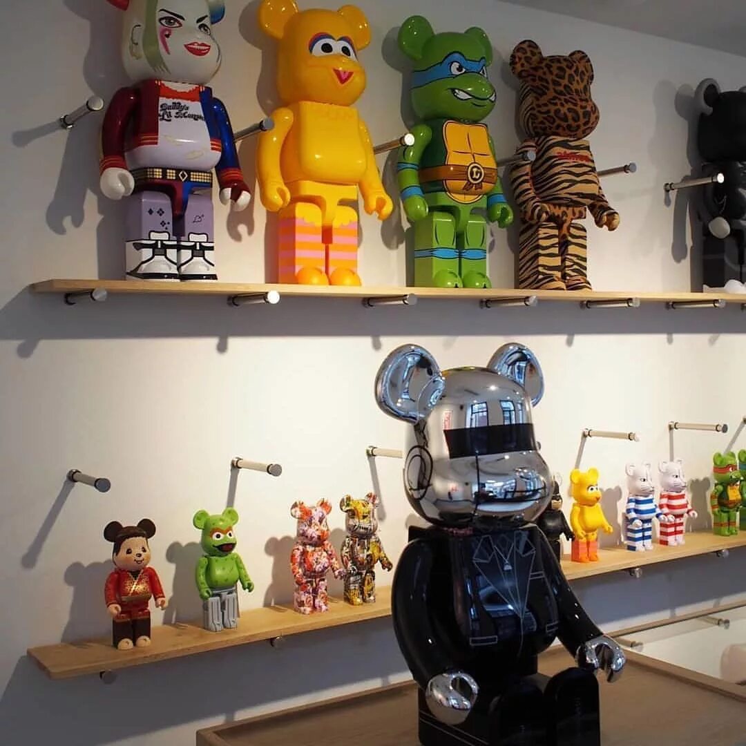 Bearbrick 28. Медведи Беар БРИК. Bearbrick Черепашки ниндзя. Мишки Bearbrick.